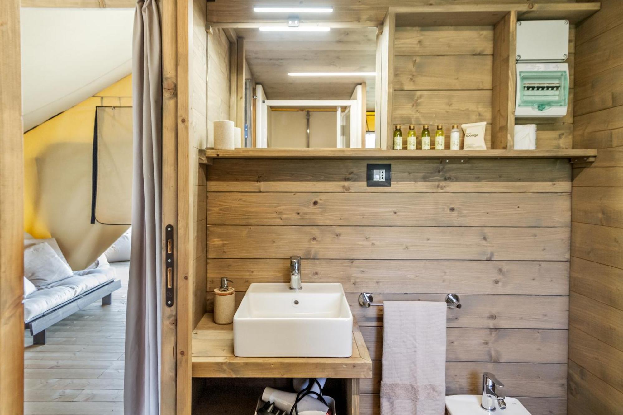 Glamping Grancia Hotel Grosseto Ngoại thất bức ảnh